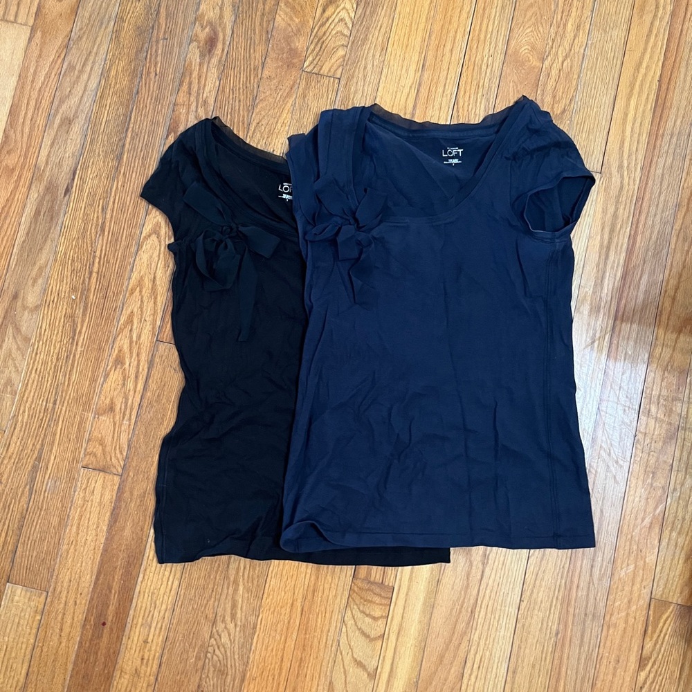 2 LOFT T-Shirt/Blouse with Flower Detail Navy and Black